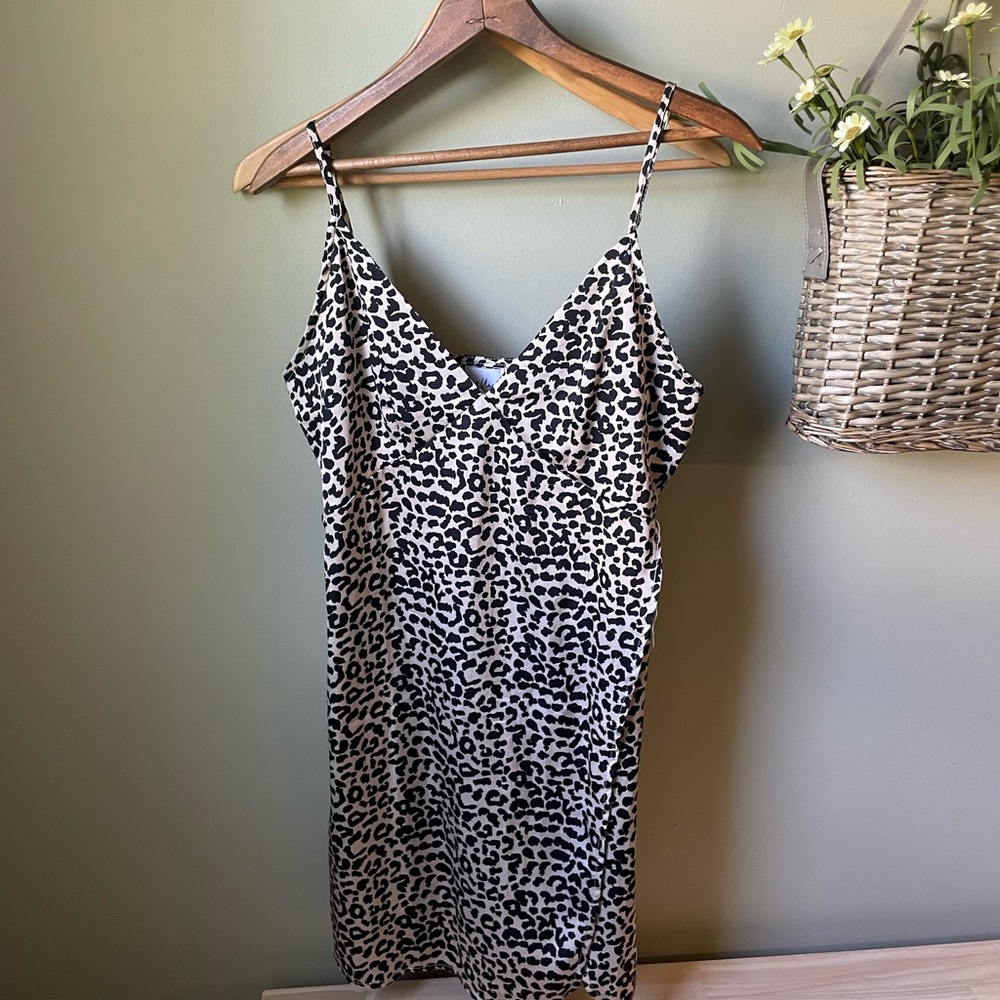 Princess Polly~ cheetah satin mini dress. Perfect condition!